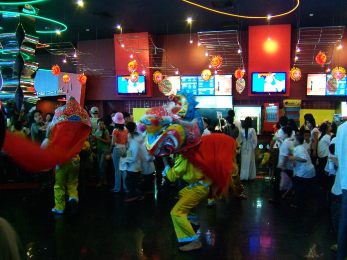 Múa lân Trung Thu